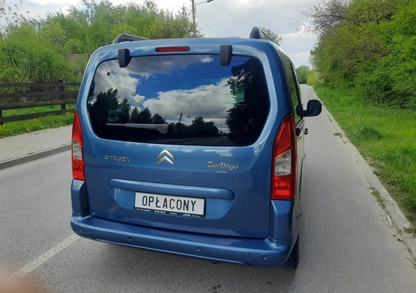 Citroen Berlingo cena 26900 przebieg: 255000, rok produkcji 2010 z Pakość małe 562